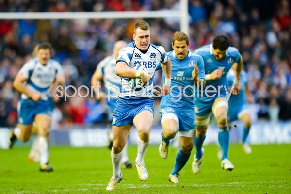 Stuart Hogg scores Scotland v Italy 2013