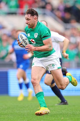 Hugo Keenan Ireland scores v Italy Six Nations Rome 2023