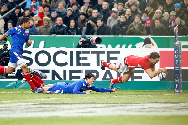 George North Wales scores v France Paris 2013