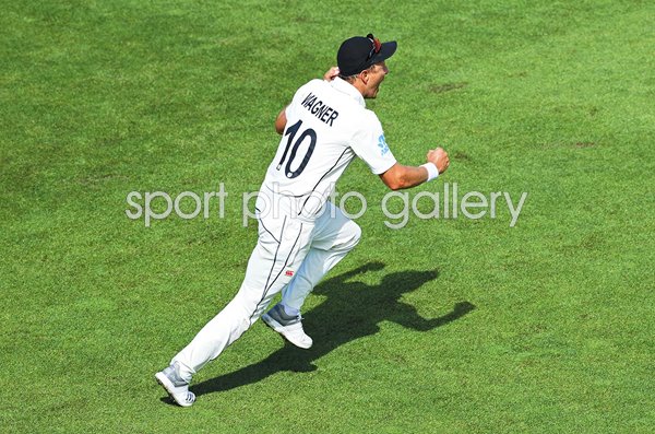 Neil Wagner New Zealand celebrates catch v England Wellington 2023
