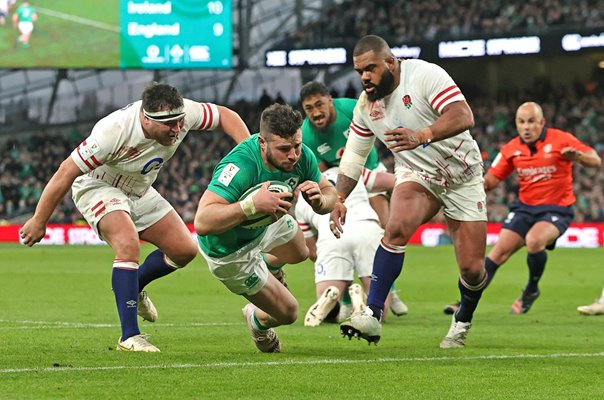 Robbie Henshaw Ireland try v England Six Nations Dublin 2023