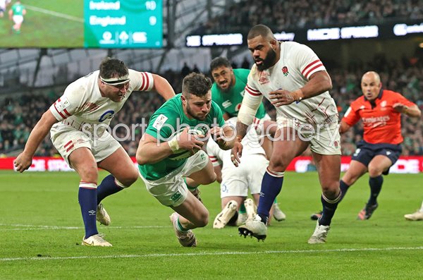 Robbie Henshaw Ireland try v England Six Nations Dublin 2023