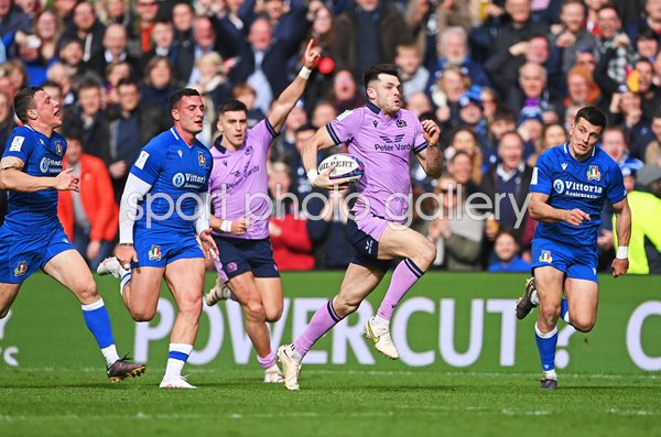 Blair Kinghorn Scotland scores v Italy Murrayfield Six Nations 2023