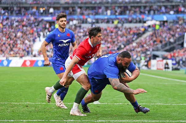 Uini Atonio France scores try v Wales Paris Six Nations 2023