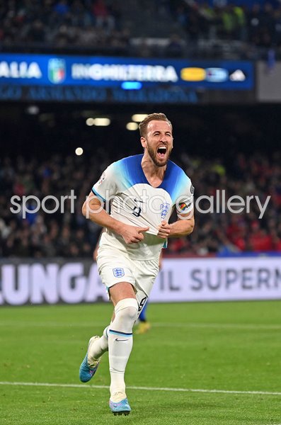 Harry Kane England celebrates record 54th goal v Italy Naples 2023