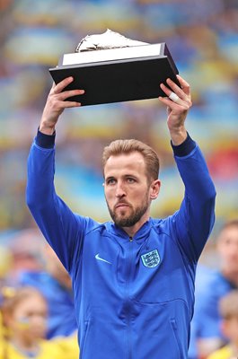 Harry Kane England Golden Boot trophy EURO 2024 Qualifier Wembley 2023