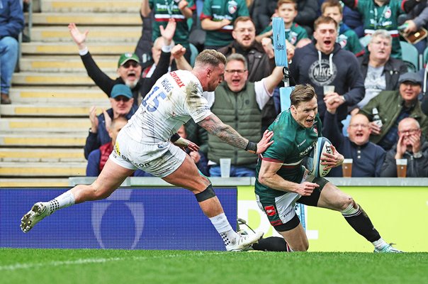 Chris Ashton Leicester Tigers scores 100th career try v Exeter Premiership 2023