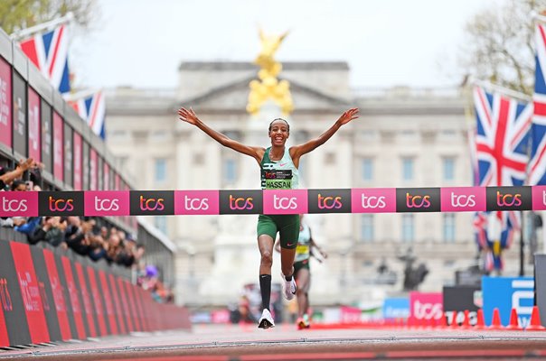 Sifan Hassan Netherlands Finish Line London Marathon 2023