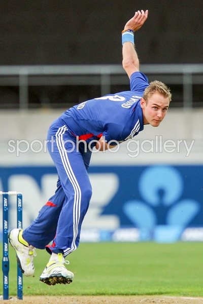 Stuart Broad New Zealand v England 2013