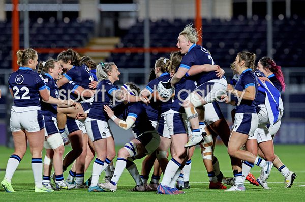 Scotland celebrate win v Ireland Six Nations Edinburgh 2023