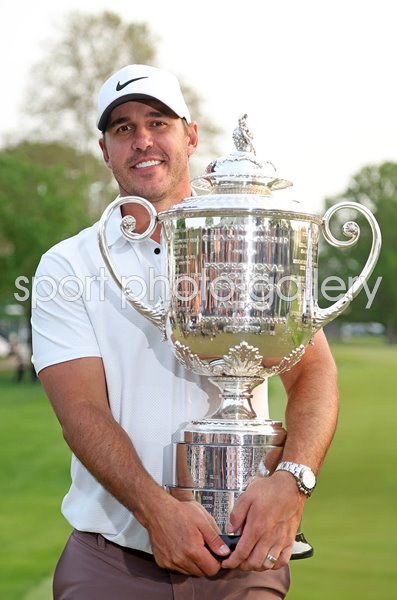 Brooks Koepka USA hugs Wanamaker Trophy USPGA Oak Hill CC 2023