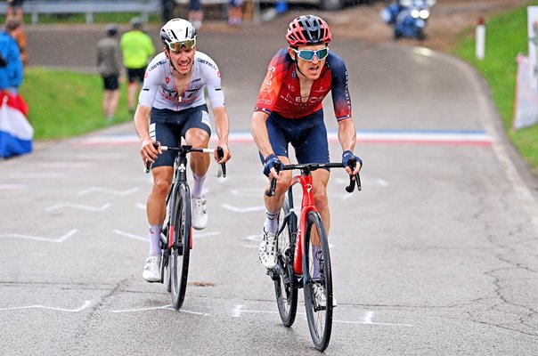 Geraint Thomas Ineos leads Joao Almeida Stage 16 Giro d'Italia 2023