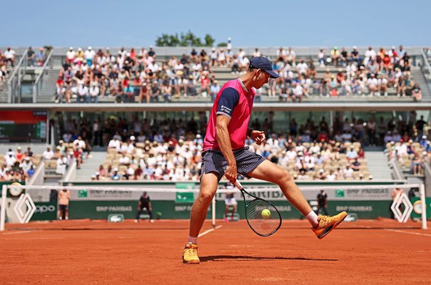 Hubert Hurkacz Poland trick shot French Open Paris 2023