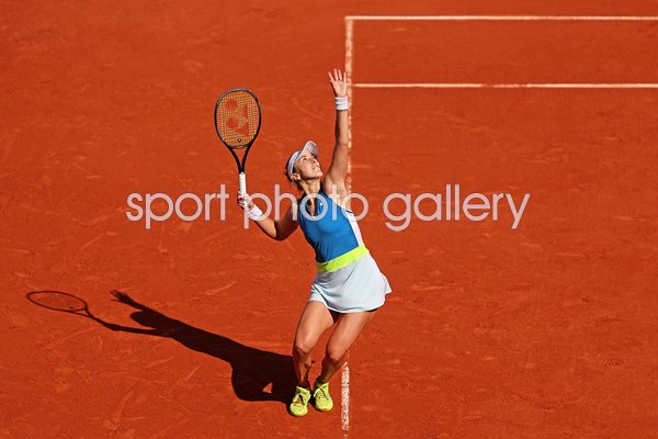 Belinda Bencic Switzerland serves French Open Roland Garros Paris 2023