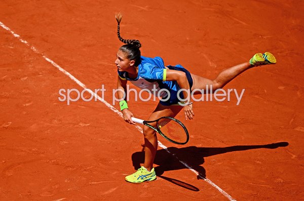 Diane Parry France serves French Open Roland Garros Paris 2023