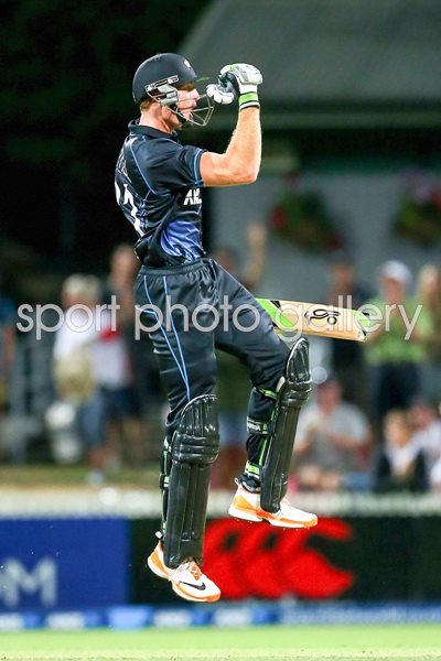 Martin Guptill celebrates New Zealand win v England 2013