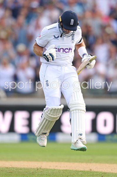 Joe Root England celebrates century Edgbaston 1st Test Ashes 2023