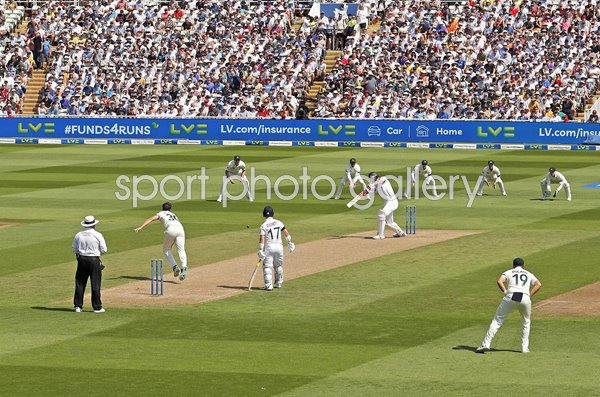 Zak Crawley England hits 4 Opening Delivery 2023 Ashes Series Edgbaston