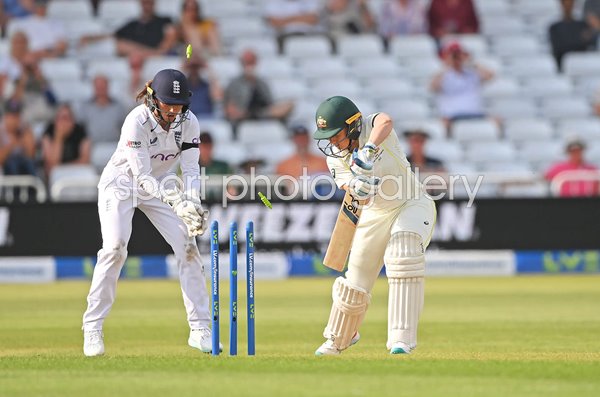 Alyssa Healy bowled by Sophie Ecclestone Women's Ashes Test Nottingham 2023
