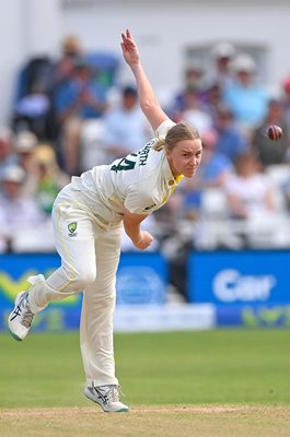 Kim Garth Australia bowls v England Women's Ashes Test Trent Bridge 2023