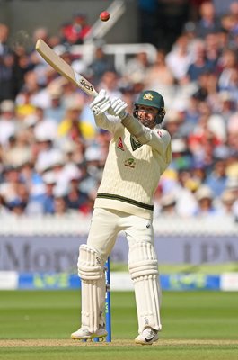 Nathan Lyon Australia bats whilst injured v England Lord's Ashes Test 2023