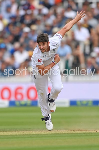 Josh Tongue England bowls v Australia Lord's Ashes Test 2023