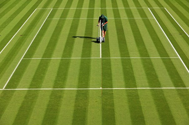 Line Painting All England Lawn Tennis and Croquet Club Wimbledon 2023