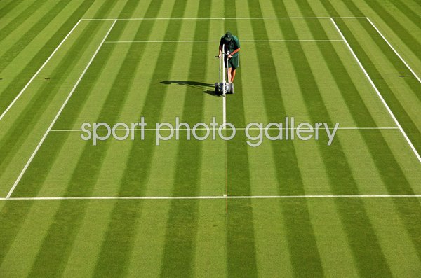 Line Painting All England Lawn Tennis and Croquet Club Wimbledon 2023