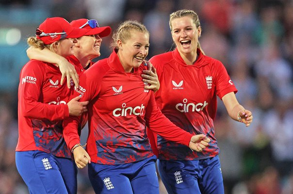 England celebrate v Australia 3rd T20 Women's Ashes Lord's 2023
