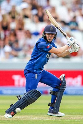 Heather Knight England bats v Australia Women's Ashes 3rd ODI Taunton 2023