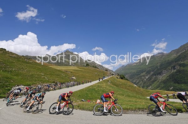 Riders descend Cormet de Roselend Stage 17 Tour de France 2023