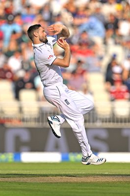 Chris Woakes England bowls v Australia Old Trafford Ashes 2023