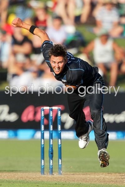 Trent Boult New Zealand v England ODI 2013