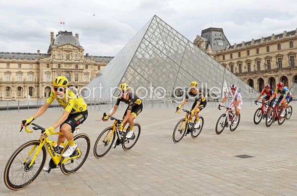 Jonas Vingegaard Denmark Louvre Museum Stage 21 Paris Tour de France 2023