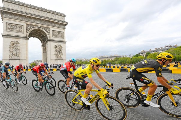 Jonas Vingegaard Denmark Arc de Troimphe Paris Tour de France 2023