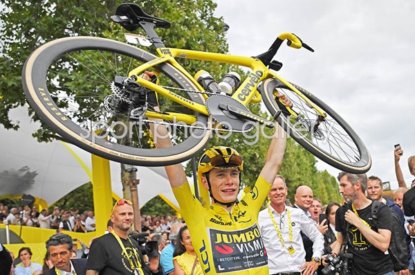 Jonas Vingegaard Denmark Tour de France Winner celebrates Paris 2023
