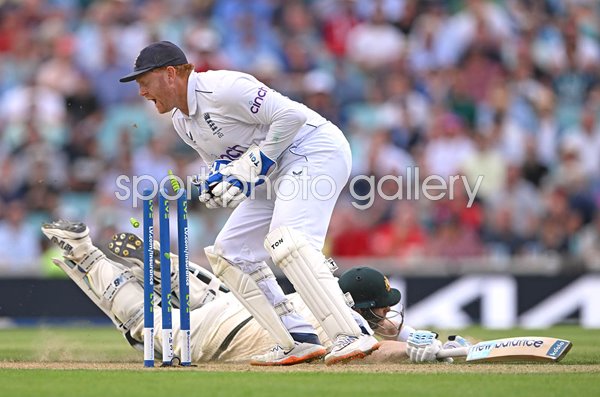 Jonny Bairstow England run out attempt v Steve Smith Australia Ashes Test Oval 2023