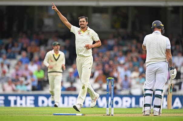 Mitchell Starc Australia bowls Ben Stokes England 5th Ashes Test Oval 2023