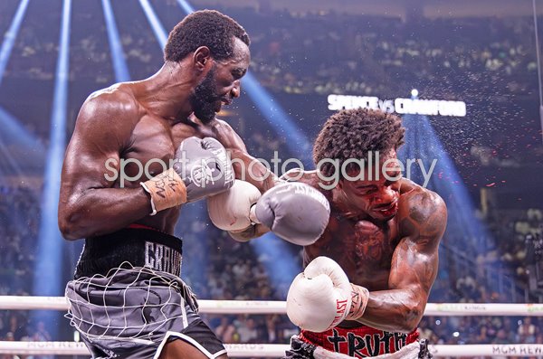 Terence Crawford punches Errol Spence Jr Las Vegas Fight 2023