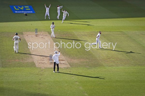 Stuart Broad England dismisses Alex Carey to win 5th Ashes Test Oval 2023