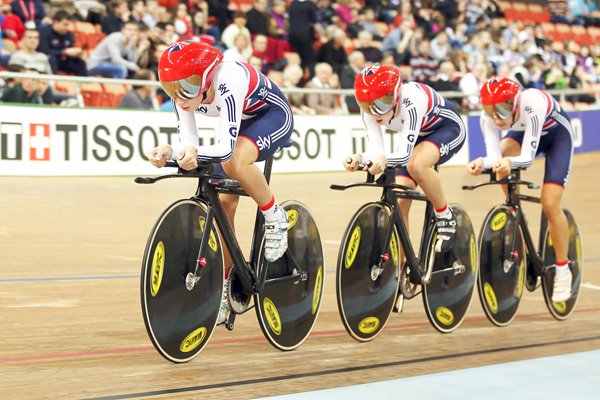 Laura Trott leads GB Team Pursuit to Gold Worlds 2013