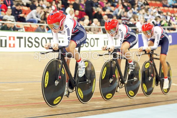 Laura Trott leads GB Team Pursuit to Gold Worlds 2013
