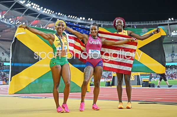 Women's 100m medalists Shelly-Ann Fraser-Pryce, Sha'Carri Richardson & Shericka Jackson 2023