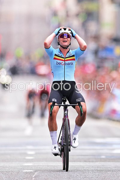 Lotte Kopecky Belgium wins Road Race World Cycling Championships Glasgow 2023