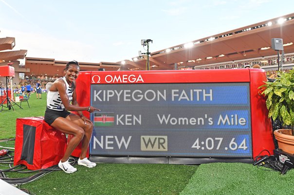 Faith Kipyegon Kenya celebrates Mile World Record Diamond League Monaco 2023