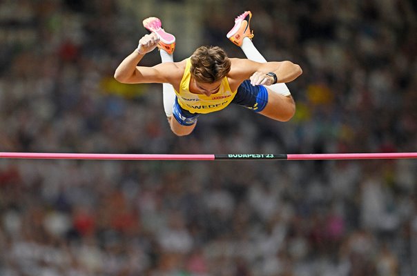 Armand Duplantis Sweden soars clear Pole Vault Final World Athletics Budapest 2023