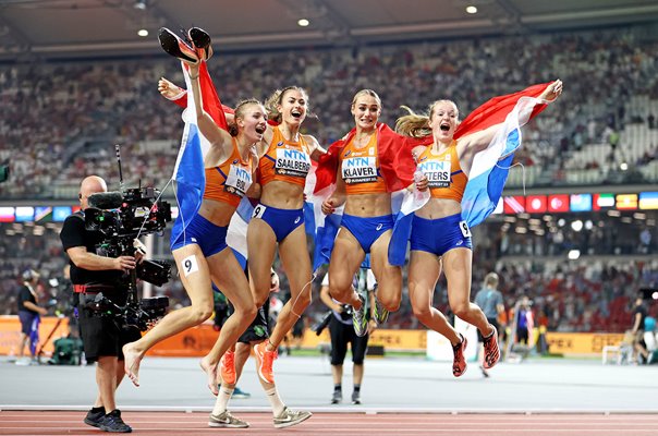 Femke Bol, Eveline Saalberg, Lieke Klaver & Cathelijn Peeters Netherlands 4x400m Relay Gold Budapest 2023