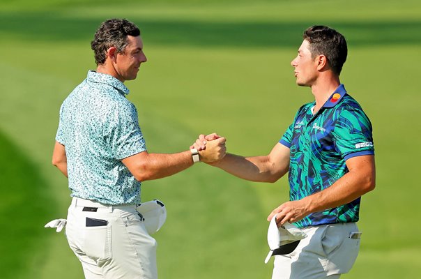 Rory McIlroy congratulates Viktor Hovland BMW Championship Olympia Fields 2023