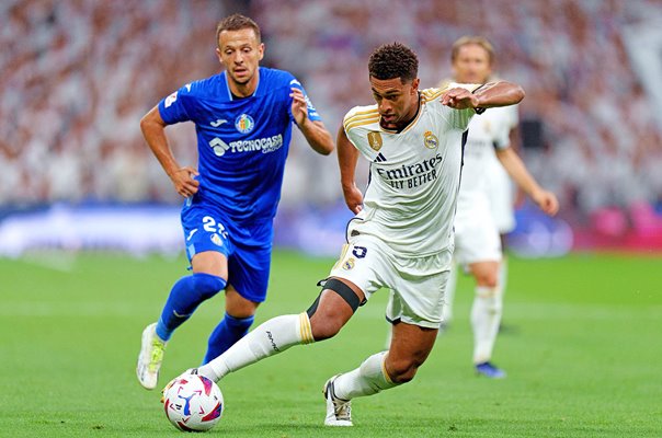 Jude Bellingham Real Madrid v Nemanja Maksimovic Getafe La Liga 2023