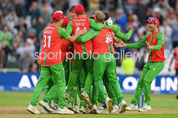 Leicestershire Foxes celebrate One Day Cup Final win v Hampshire Trent Bridge 2023